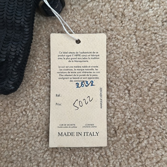 new IT HIPPIE purse - Picture 4 of 4